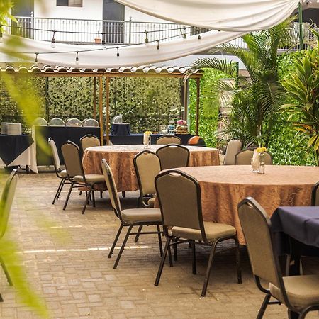 Hotel Y Restaurante El Guarco Cartago Eksteriør billede