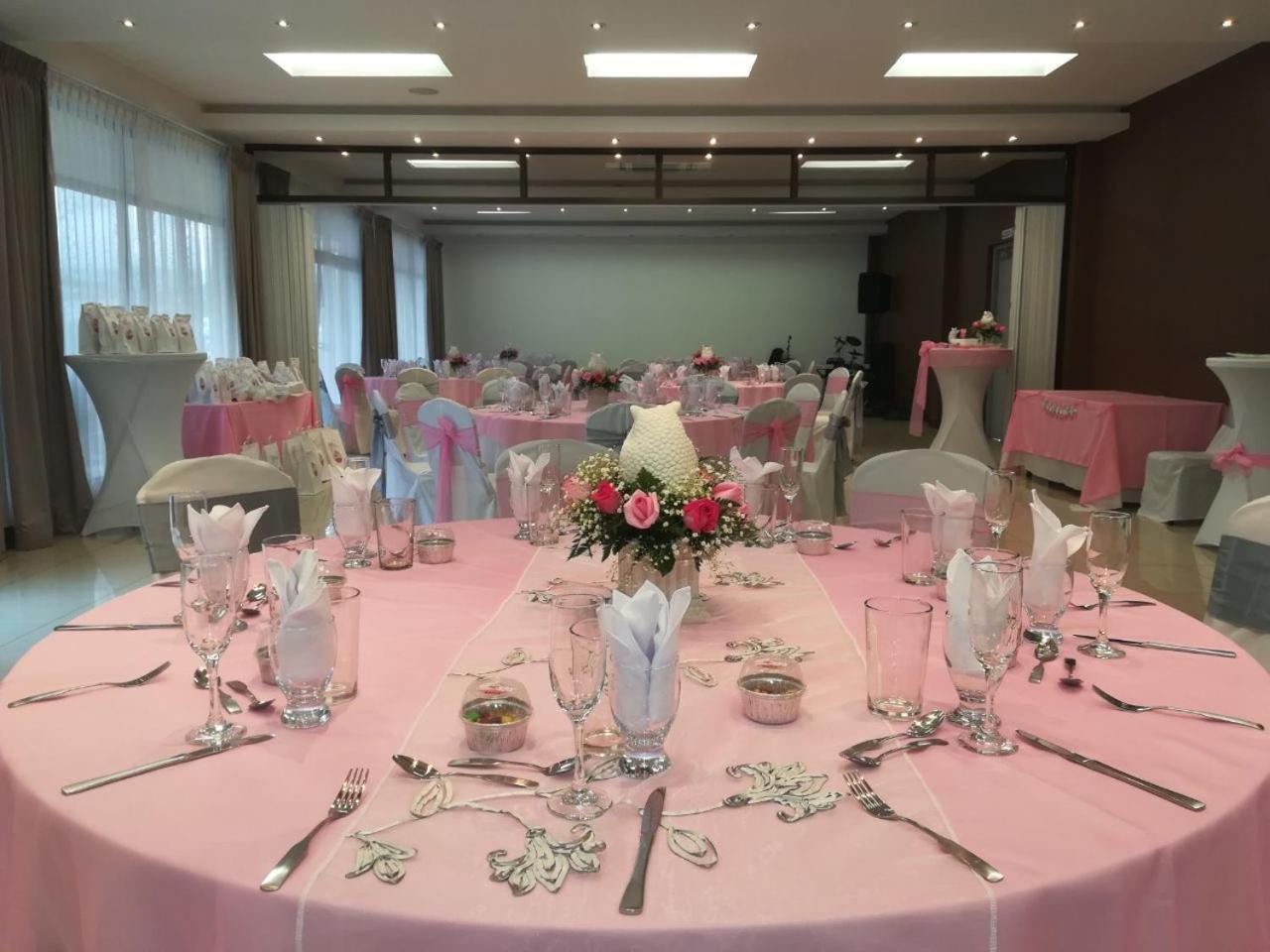 Hotel Y Restaurante El Guarco Cartago Eksteriør billede