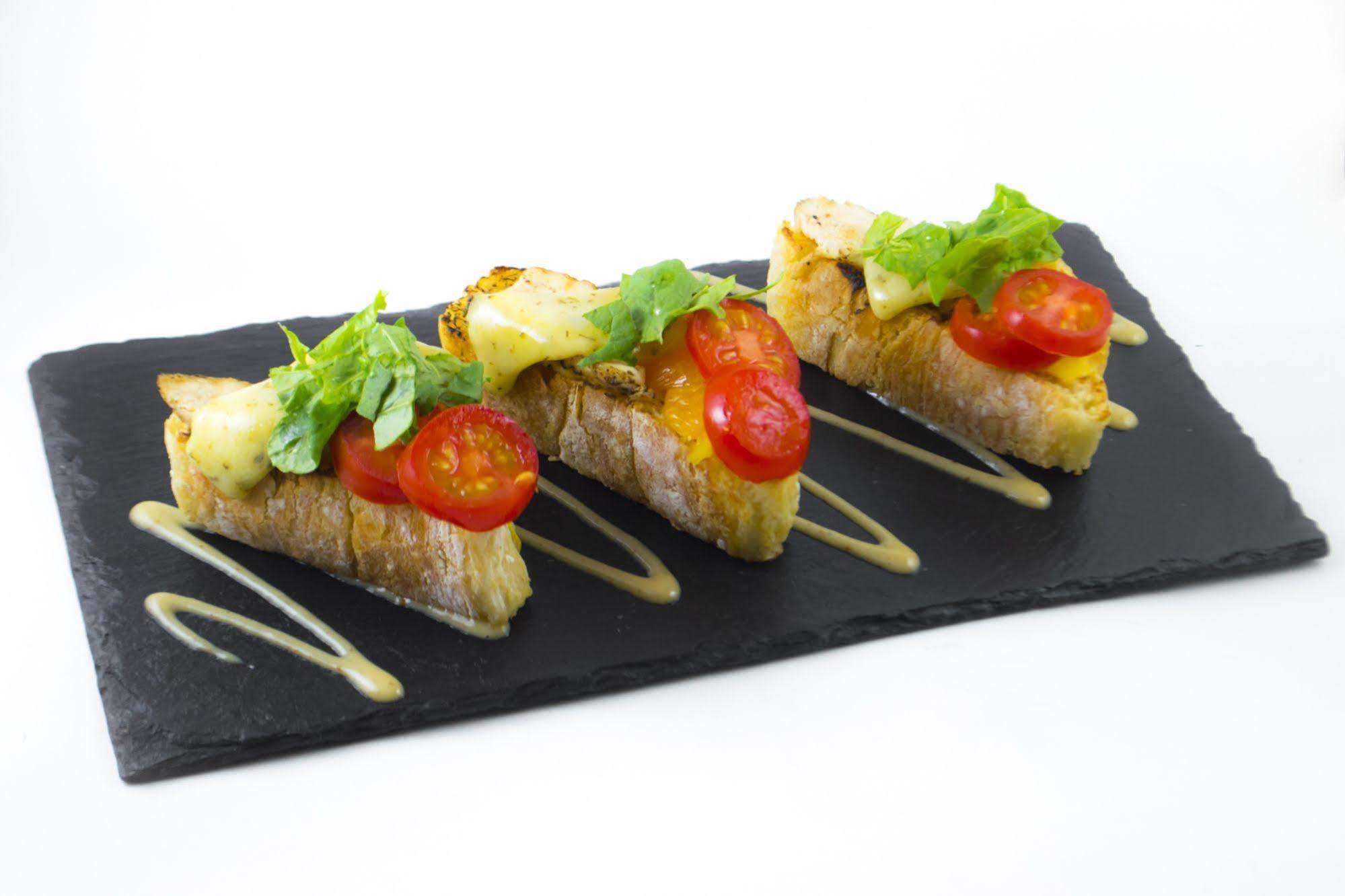 Hotel Y Restaurante El Guarco Cartago Eksteriør billede